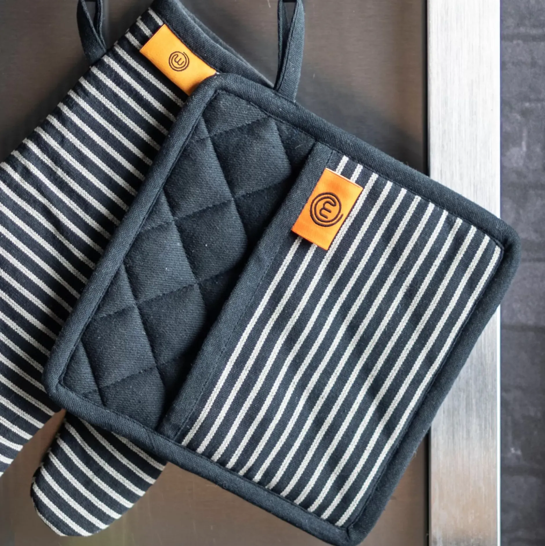 CASA Masterchef Manopla Negro| Guantes Horno