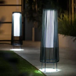 CASA Tower Lampara Solar Con Led Blanco| Iluminación Exterior